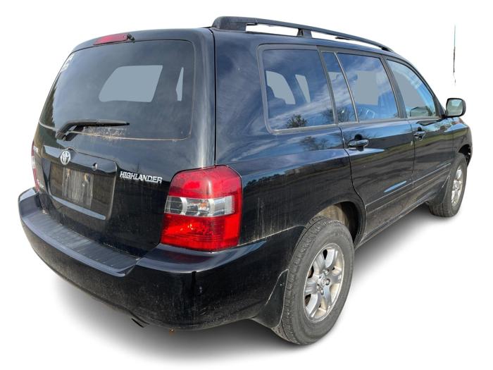 2004 toyota highlander v6-4wd with 178183 miles for sale near elk-river, minnesota 3b39e1e84a7740b188ac78bc2cabad8b.jpg