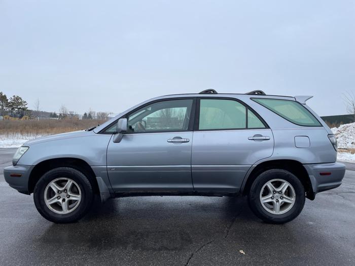 2001 lexus rx 300 with 147547 miles for sale near elk-river, minnesota 3b3d302b183e4e748725fcd58681c907.jpg