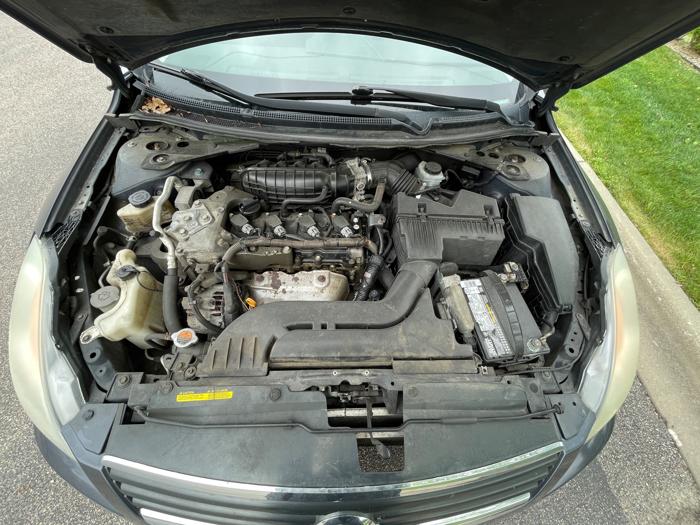 2008 nissan altima 2.5-s with 250779 miles for sale near burnsville, minnesota 3b444d8a67f946ae8b01a8dc16d0a557.jpeg