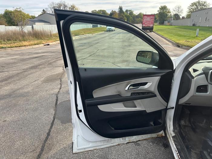 2011 chevrolet equinox with 205201 miles for sale near elk-river, minnesota 3b6550fe4ffd4e29a1f4aa386260d0f2.jpg