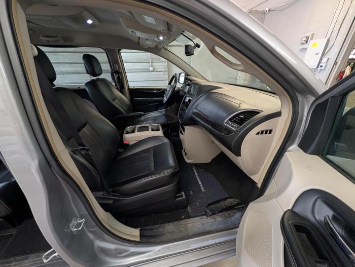 2015 chrysler town-&-country touring with 221411 miles for sale near elk-river, minnesota 3b6da76797344ffd8572271eba611dfe.jpg