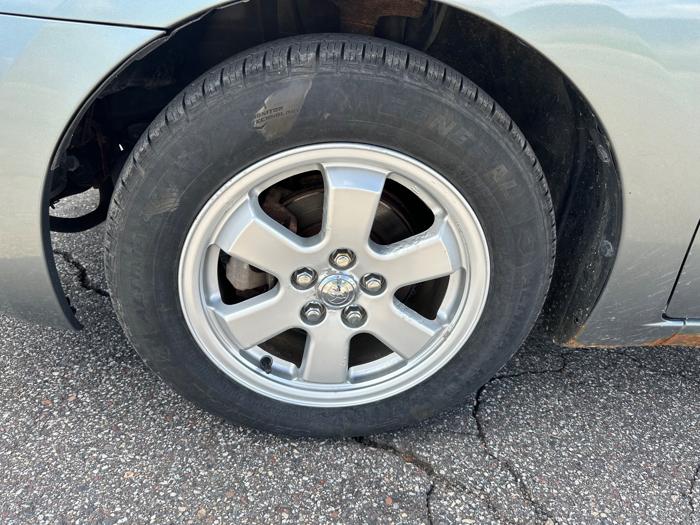 2004 toyota prius 4-door-liftback with 174895 miles for sale near elk-river, minnesota 3b6eb476829945c5889fa6d5f4a2cdac.jpeg