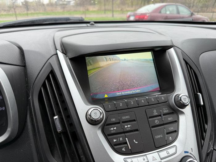 2014 chevrolet equinox lt with 202941 miles for sale near roseville, mn 3b7971a157fd4cc8a6efa0c224e1158d.jpg