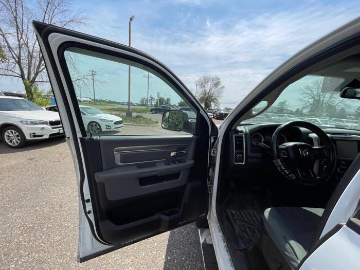 2014 ram 1500 slt-crew-cab-swb-4wd with 241392 miles for sale near elk-river, minnesota 3b8252cecb444de89eb1d117a076e43f.jpeg