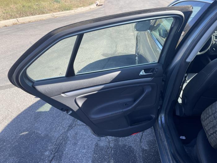2006 volkswagen jetta sel with 195690 miles for sale near elk-river, minnesota 3ba2eb2ef9794ab6a93a81022f4042a1.jpg