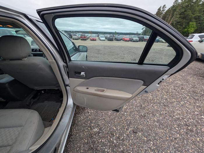 2012 ford fusion s with 148463 miles for sale near elk-river, minnesota 3bdeab524bd446beac924a320881ee84.jpg