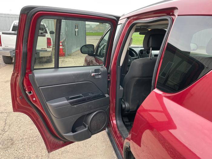 2012 jeep compass latitude-4wd with 141532 miles for sale near elk-river, minnesota 3bece4e1bd784dcbb0322c66610aeea0.jpeg