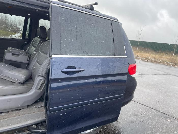 2008 honda odyssey touring with 258066 miles for sale near elk-river, minnesota 3bf85535b4964c969a367ea38b15be8a.jpg