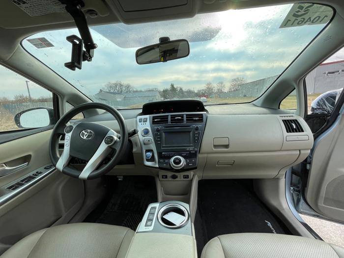 2012 toyota prius-v two with 307540 miles for sale near elk-river, minnesota 3c1d0cab495a40e4aa52095479e1b2ed.jpeg