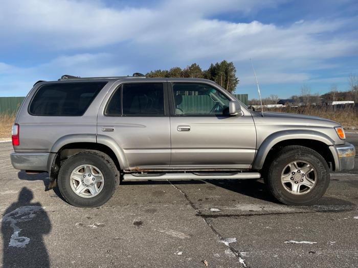 2002 toyota 4-runner sr5 with 211487 miles for sale near elk-river, minnesota 3c2e092ef47740e88b595d97fd52e7f4.jpg