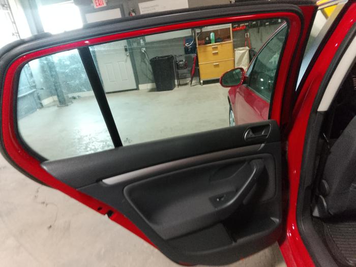 2008 volkswagen rabbit 4-door-s with 107607 miles for sale near elk-river, minnesota 3c2fda4765e041258abffc05bead5b18.jpg