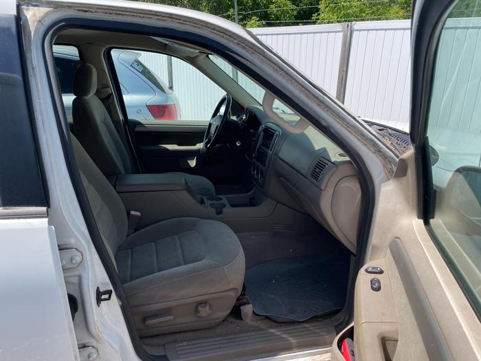 2003 Ford Explorer