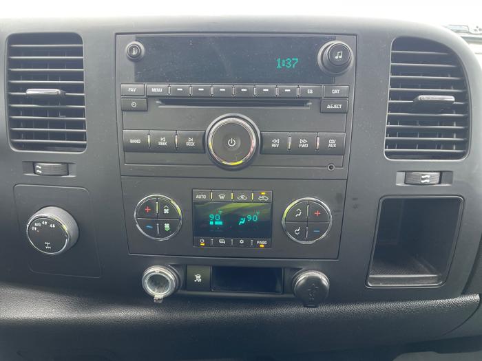 2010 chevrolet silverado-1500 lt1-crew-cab-4wd with 141952 miles for sale near rochester, minnesota 3c3ef7b8bdd44cedb5060c1020921052.jpeg