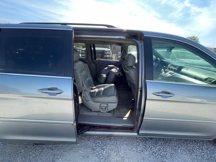 2006 honda odyssey ex-l with 246584 miles for sale near elk-river, minnesota 3c4104e5f72141a4863dd8ee294d7cbe.jpeg