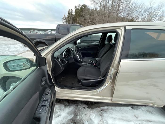 2014 chrysler 200 touring with 138964 miles for sale near elk-river, minnesota 3c445c9acd0e41cf94a7ff46b8838284.jpeg