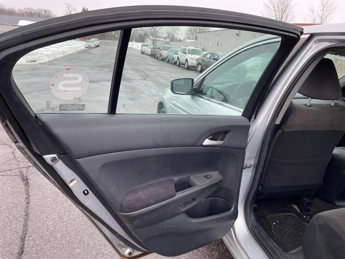 2008 honda accord lx-premium with 236843 miles for sale near elk-river, minnesota 3c4eaacbc02b4f7795bd3b8a92ef90bb.jpg