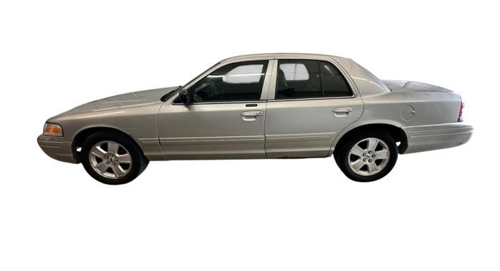 2006 ford crown-victoria lx with 165269 miles for sale near elk-river, minnesota 3c6d5a17ee9547c6b323f87e539686c7.png