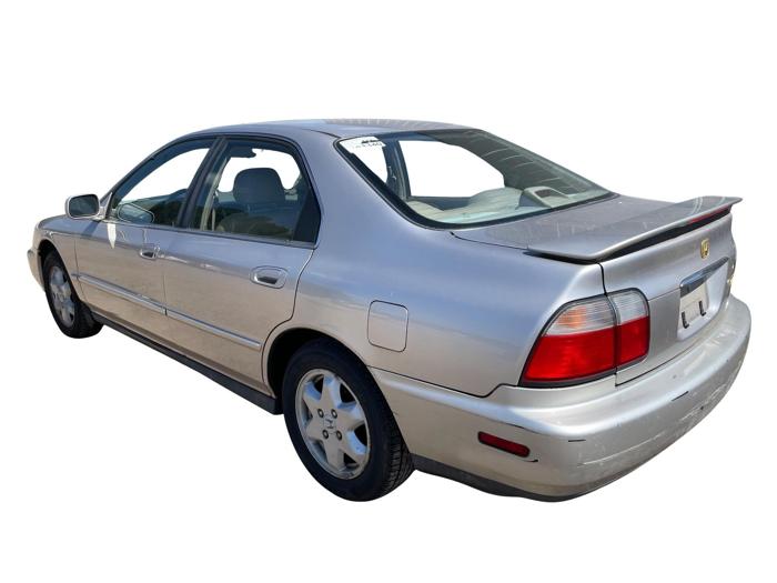 1997 honda accord ex-v6-sedan with 174959 miles for sale near elk-river, minnesota 3c8841b9d9fc4536bd6d5de7ba7d7d6b.jpg