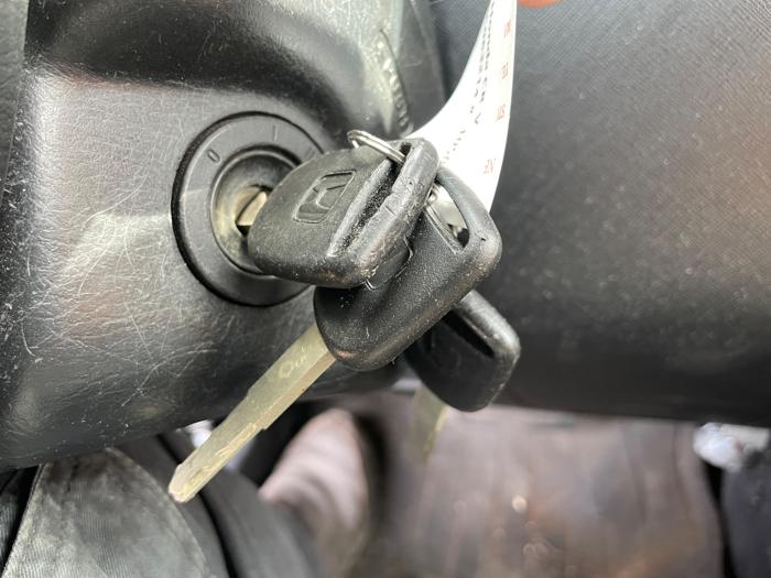 2005 honda cr-v ex-4wd-at with 244361 miles for sale near elk-river, minnesota 3c927cbdf41d402ca415cc9cd03121e1.jpeg