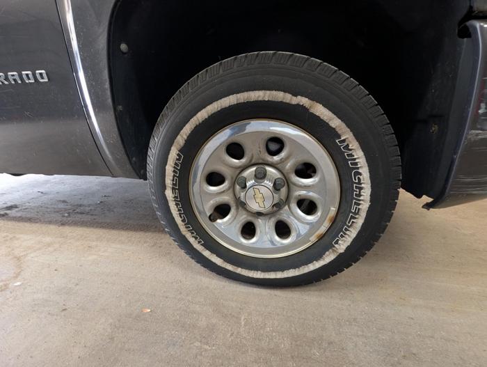 2011 chevrolet silverado-1500 work-truck-ext.-cab-4wd with 92157 miles for sale near elk-river, minnesota 3ca3a849c4e449eda26e53c75721d15b.jpg