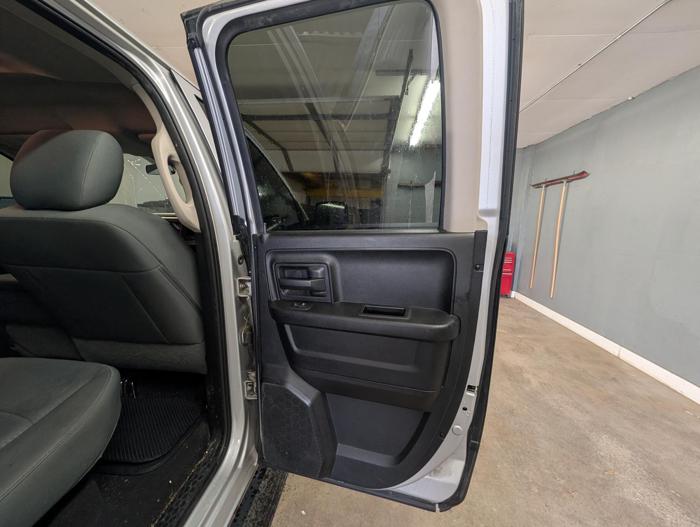 2016 ram 1500 tradesman-quad-cab-2wd with 192489 miles for sale near elk-river, minnesota 3cfca564e2d1457e86036ea3697a2aad.jpg