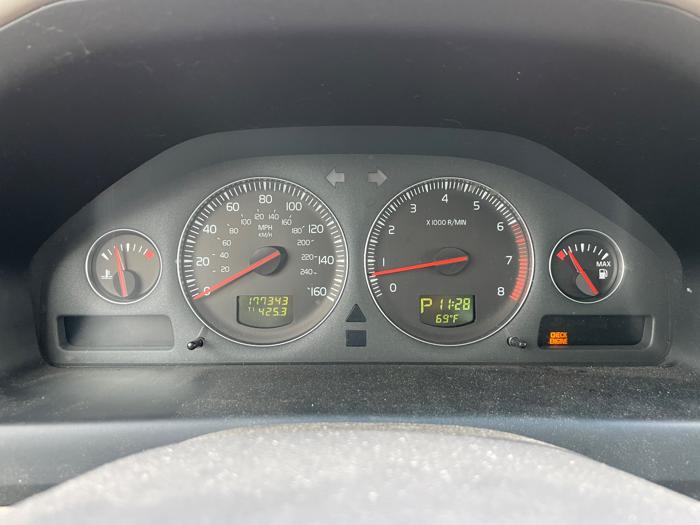 2006 volvo xc70 cross-country with 177343 miles for sale near elk-river, minnesota 3d6f86329f66441bbdf068fb55da217f.jpeg