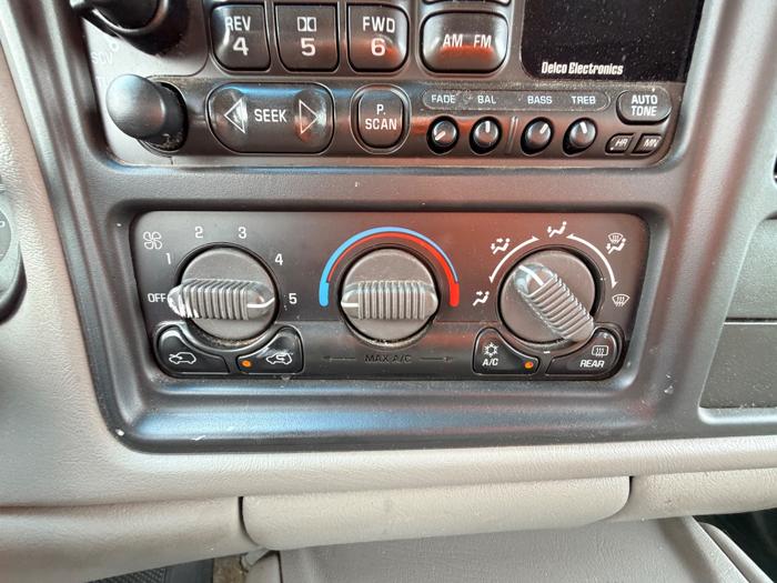 1999 gmc sierra-1500 sle-ext.-cab-short-bed-4wd with 204417 miles for sale near elk-river, minnesota 3d93395f1b374351b41d405769bb5fb4.jpeg