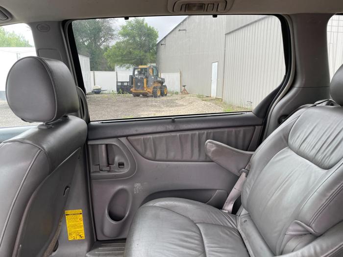 2006 Toyota Sienna