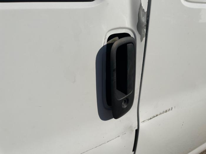 2004 chevrolet express 3500-cargo for sale near elk-river, minnesota 3db14f38a4b24cc6a0cac87841deccae.jpeg
