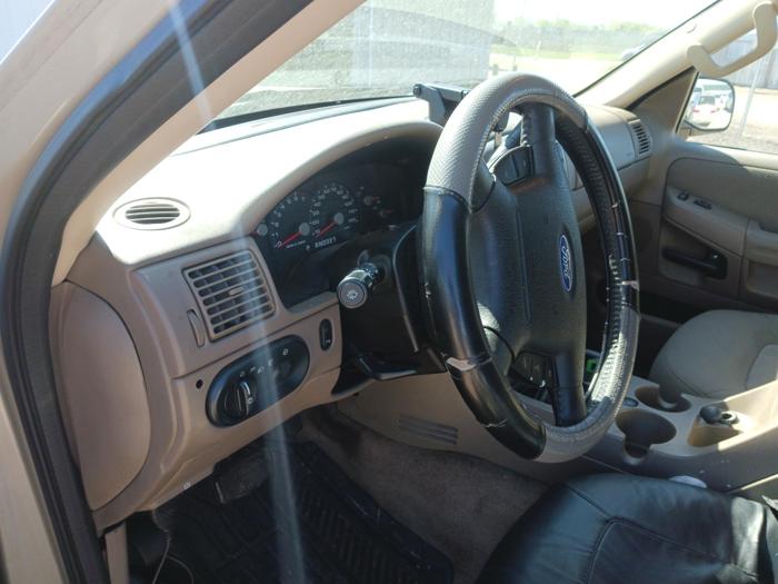 2005 ford explorer xlt-4.0l-4wd with 155824 miles for sale near elk-river, minnesota 3db21cb322ef476cb88e408f72d6e4db.jpg