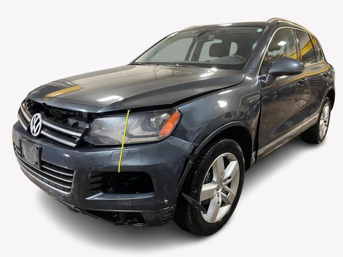 2012 volkswagen touareg lux with 249274 miles for sale near elk-river, minnesota 3db6ea3d20914765bde7765518c854f6.jpg