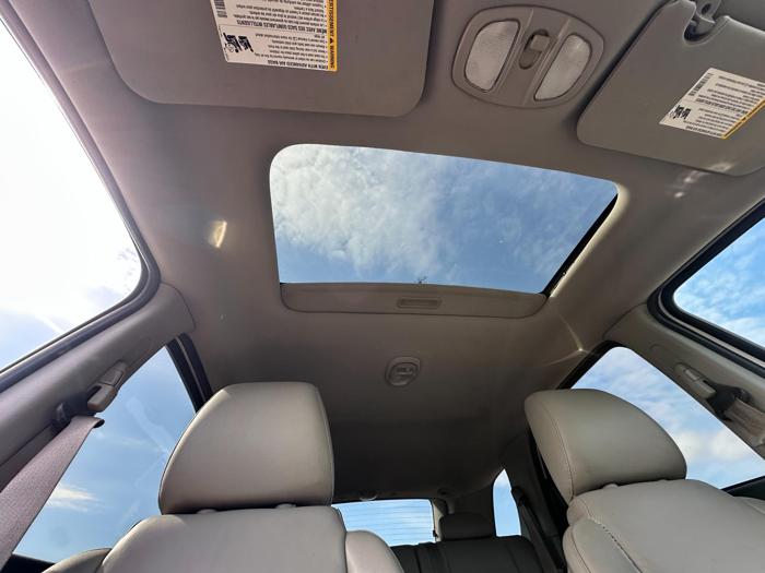 2007 chevrolet equinox lt1-awd with 170905 miles for sale near elk-river, minnesota 3dc9e12274264e3296e924b9eb6bfede.jpg