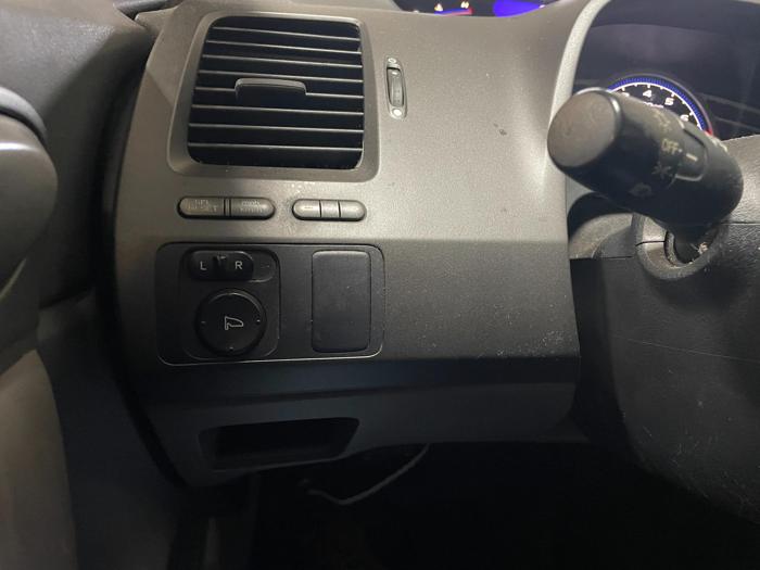 2008 honda civic lx with 222165 miles for sale near elk-river, minnesota 3de71c501b78466e9f3a75ba8568bbc8.jpg