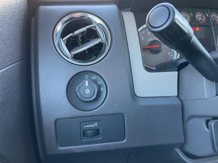 2009 ford f-150 stx-6.5-ft.-bed-4wd with 159827 miles for sale near elk-river, minnesota 3def0cf661224bc09694d2114f793ffe.jpeg