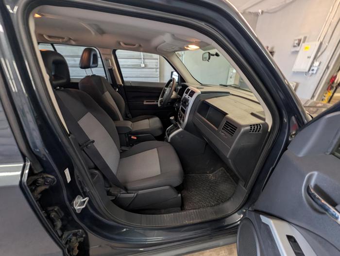 2008 jeep patriot sport-4wd with 179610 miles for sale near elk-river, minnesota 3deff71f19764101b7f564d435bd42c4.jpg