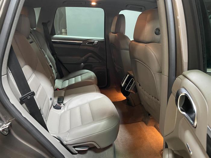 2013 Porsche Cayenne
