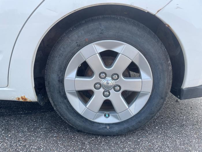 2007 toyota prius touring with 213965 miles for sale near elk-river, minnesota 3e444ffccba04a7382b340ed02719fb2.jpeg
