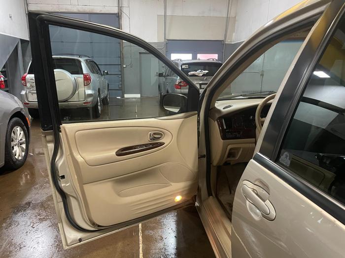 2001 mazda mpv with 106308 miles for sale near elk-river, minnesota 3e4ceaca28c4446292182673fcad0b01.jpg