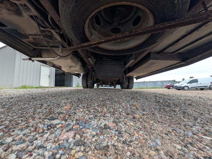 2000 ford mh-stripped-chassis - with 43136 miles for sale near elk-river, minnesota 3e52c5d68b0e460ca4bf26e1cbc33c07.jpg