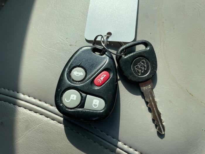 2003 buick lesabre limited with 140627 miles for sale near elk-river, minnesota 3e6846c9388b43c3803ac915a71b5c60.jpeg