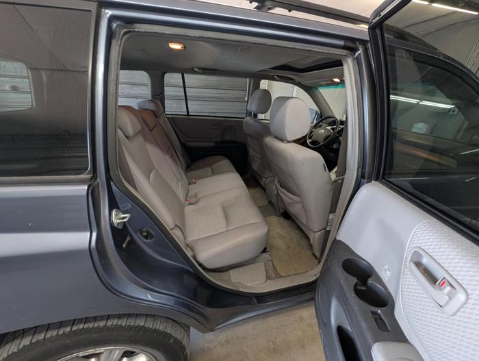 2007 toyota highlander limited-v6-4wd with 179422 miles for sale near elk-river, minnesota 3e7bddc9590f4d5aa1202511bfec067a.jpg