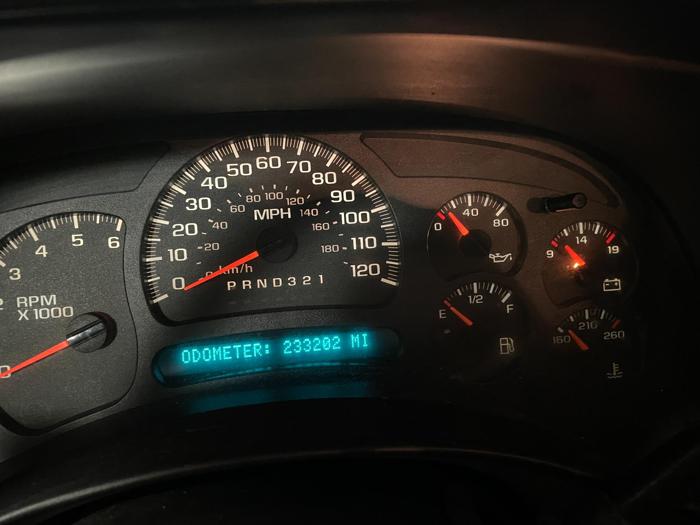 2006 chevrolet silverado 1500-lt3 with 233202 miles for sale near elk-river, minnesota 3e7d496dd96243d09018e00138444ded.jpg