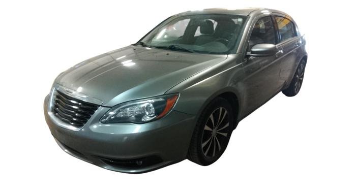2012 chrysler 200 s with 143318 miles for sale near elk-river, minnesota 3e952fd2cb294873a292d4932d0c2e85.jpg