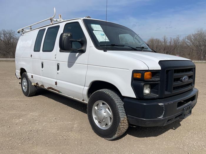 2013 ford econoline e-250 with 173163 miles for sale near jordan, minnesota 3eb87412d6d64d9f978c5272005e95b4.jpeg
