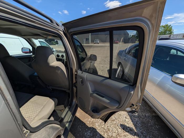2007 jeep liberty sport-4wd with 128939 miles for sale near elk-river, minnesota 3ecf9777eba04a73b51f8df2f3524d31.jpg