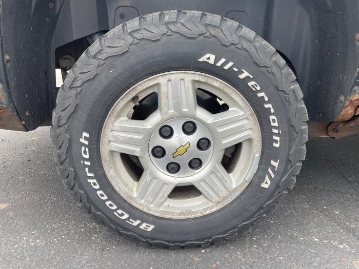 2010 chevrolet avalanche lt-4wd with 181401 miles for sale near white-bear-lake, minnesota 3ee29606b16f4d8482a09fa4b2561219.jpeg