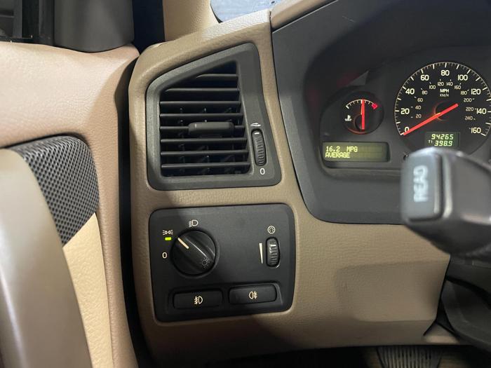 2001 Volvo XC70
