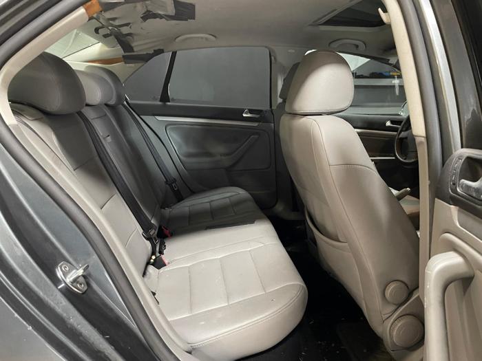2007 volkswagen jetta with 201261 miles for sale near elk-river, minnesota 3f00f8b0b5754b1485c416f8108da873.jpg