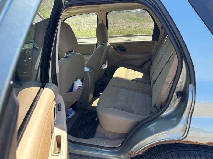 2006 ford escape xlt-2wd with 208126 miles for sale near elk-river, minnesota 3f454e0199c64e59be0ac5f8b39b4544.jpeg