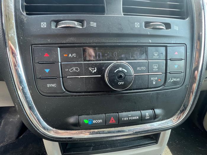 2013 chrysler town-&-country touring with 186361 miles for sale near savage, minnesota 3f50907a2e1245a9b4521e10c97808da.jpeg